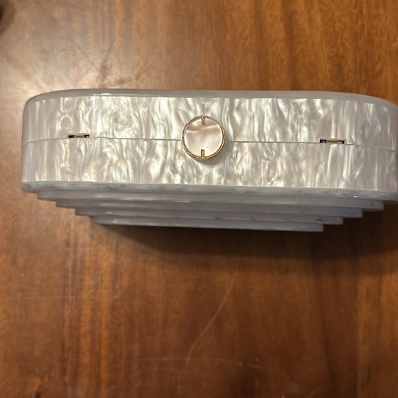 Acrylic evening clutch bag - Picture 2 of 4